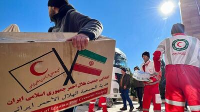 اولین محموله بشردوستانه هلال‌احمر جمهورى اسلامى ایران شامل ١٠٠ تن اقلام زیستى وارد افغانستان شد+فیلم