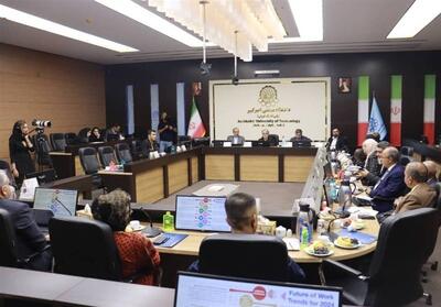 مهاجرت نخبگان به کشورهای اروپایی و آمریکایی چالش جهان اسلام - تسنیم