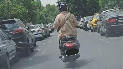 صدور گواهینامه موتورسیکلت برای بانوان نیازمند اصلاح قانون
