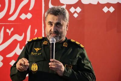 فرمانده سپاه ناحیه مرکزی رشت:بهره گیری از ظرفیت های هنری ،علمی ،رسانه ای در  کنگره ۸۰۰۰ شهید گیلان
