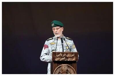 دریادار سیاری: در جنگ تحمیلی انسجام ملت ایران بیشتر شد/ ملت ما معرفت خود را به انقلاب اسلامی نشان داد