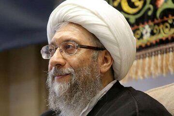عکسی از دیدار صادق آملی لاریجانی با عمار حکیم