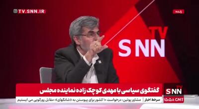 اتهام کوچک زاده به حسن روحانی: در بهترین حالت پروازی درس می‌خوانده