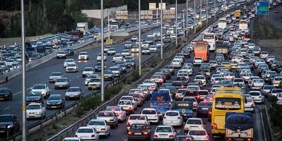 ترافیک صبحگاهی تهران در ماه مهر ۱۶۹ درصد افزایش می‌یابد