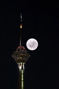ماه‌گرفتگی امشب دقیقا از چه ساعتی شروع می‌شود؟/ تهرانی ها از این نقاط ببینند