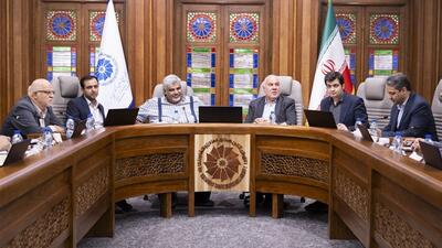 قطعی‌های برق و گاز و مشکل مدیریتی، مانع جدی رقابت‌پذیری صنایع است
