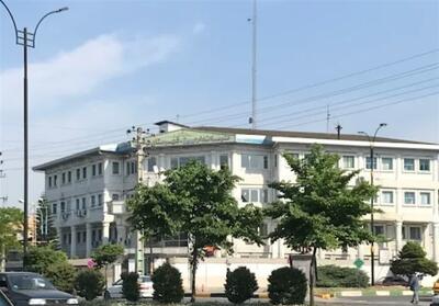 فرونشست 70 سانتی در ساختمان فرمانداری بابل/ فرهنگیان اعتراض کردند! - تسنیم