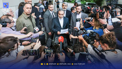 نگاهی به عملکرد وزیر خارجه دولت چهاردهم از زبان موافقان و مخالفان