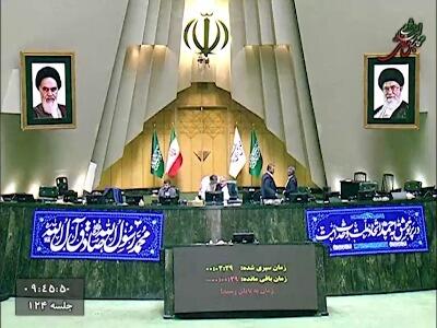 تذکر نماینده کرمان و راور به وزیر راه درباره زیرساخت‌های جاده‌های ریلی کرمان