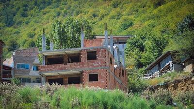 فرماندار نور مازندران: روند ساخت و سازهای غیرمجاز در نور به حدی رسیده که حتی برخی افراد سودجو تا تصرف اراضی ملی هم پیش رفته اند