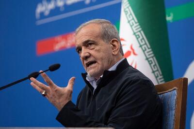پزشکیان: اگر مسلمانان ید واحد بودند، اسرائیل، آمریکا یا هر کشور دیگری جرات می‌کرد که به مسلمانان چپ نگاه کند؟