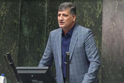 گودرزوند:‌ بانک مرکزی اجازه دهد صنعت کشور روی پای خود بماند