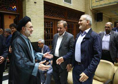 پزشکیان مثل روحانی و خاتمی اقتدار نَدارد