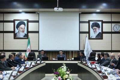 معاون هماهنگی امور اقتصادی استانداری خراسان رضوی: تعاونی‌های استان باید توان رقابت واقعی با بخش خصوصی را پیدا کنند