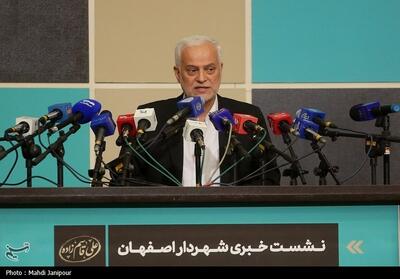 جذب 1600 میلیارد تومان منابع ملی برای قطار شهری و نوسازی ناوگان اتوبوسرانی اصفهان - تسنیم