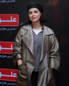 زیبایی دوچندان غزل شاکری با پیراهن گل گلی تابستانی/ عکس