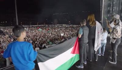 حمایت باشکوه از فلسطین در کنسرت 180 هزار نفره در یکی از بزرگترین میدان‌های جهان