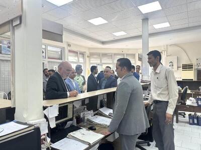 بازدید معاون امور بین‌الملل قوه قضاییه از اداره ثبت اسناد و املاک شهرستان آزادشهر و بررسی ارائه خدمات به شهروندان