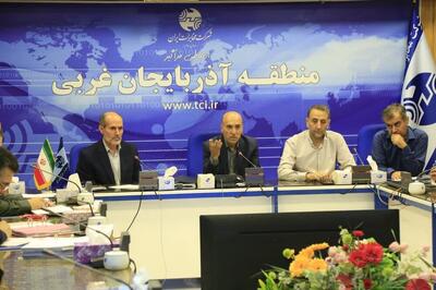 تمام امکانات برای شتاب‌دهی به پروژه فیبرنوری در آذربایجان غربی بسیج شود