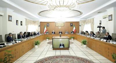 جریانی مرموز که می‌خواهد دولت پزشکیان را از موضوعات اساسی دور کند «معیشت و بازار»‌ مهمترین موضوعات جامعه ایران +تصاویر | جهان نیوز