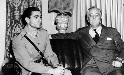 سفر در زمان؛ «محمدرضا پهلوی» در ماه های پایانی عمرش؛ سال 1358/عکس