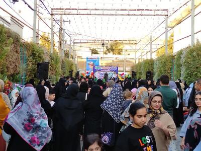 جشن های خیابانی پیامبر اسلام در مناطق مختلف استان ایلام