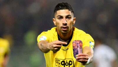 بازگشت گربه سیاه پرسپولیس به تمرینات سپاهان