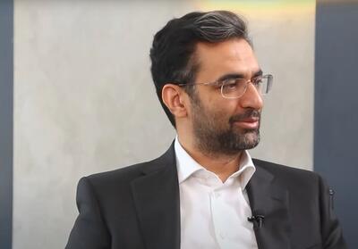 آذری جهرمی: طرف مقابل در انتخابات، مستقیما گفت حامیان فلانی آشغال‌اند + فیلم