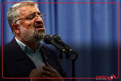 مولودی‌خوانی آقای حمید رمضان‌پور در گرامیداشت عید میلاد پیامبر اکرم(ص) و امام صادق(ع) در حسینیه امام خمینی(ره)