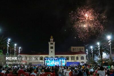 جشن بزرگ ولادت حضرت رسول(ص) در پیاده راه فرهنگی رشت