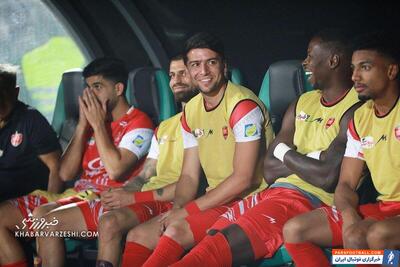 پیوستن هافبک پرسپولیس به استقلال منتفی شد - پارس فوتبال