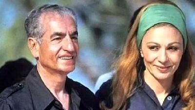 عکس / سفر به ایام قدیم / نگاه عصبانی فرح دیبا به محمدرضا پهلوی در سفر دو نفره / آخه تو عکاسی ../ سال 1348