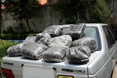 کشف ۵۶ کیلو تریاک در شهرضا از یک پژو