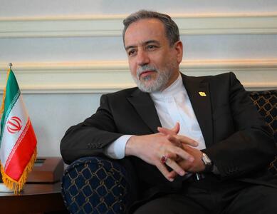 آغاز گفتگوی تلویزیونی وزیر امور خارجه