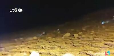 سقوط مینی‌بوس در گردنه چری کوهرنگ پنج کشته و ۱۳ مصدوم برجا گذاشت