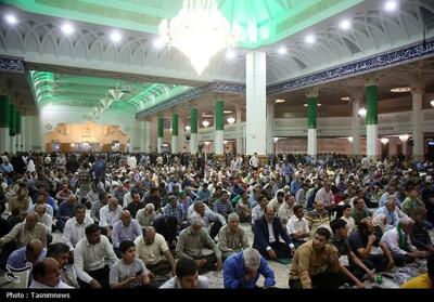 جشن شام میلاد ختم المرسلین و رئیس مذهب شیعه در حرم قم- عکس صفحه استان تسنیم | Tasnim