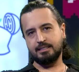 مهرداد صدیقیان: اگر جای صابر ابر در درباره الی بودم با الی برمی‌گشتم!
