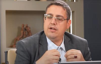 ویدیو / مناظره آذر منصوری و ابوالفضل اقبالی؛ اقبالی به منصوری: برهنگی زنان و اروتیسمی که اتفاق افتاده، مصداق خشونت روانی علیه مردان است / من حق دارم تلاطم و به‌هم‌ریزی جنسی را تجربه نکنم / چقدر من برای شما مصداق بیاورم که جوان ۱۷،۱۸ ساله درگیر خودارضایی می‌شود، این خشونت علیه مردان نیست؟ آیا این تعرض جنسی به مردان نیست؟