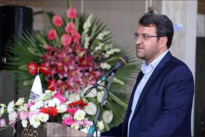 سومین جشنواره عسل و گردشگری در نجف‌آباد برگزار شد