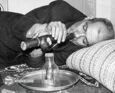 عکس‌های تکان‌دهنده از شیره‌کش‌خانه‌های تهران در دهه سی