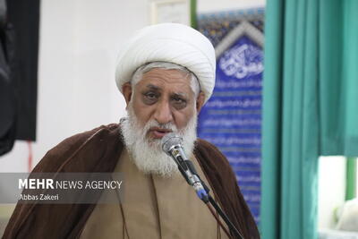 دشمن به‌دنبال فرسودگی روانی ملت با معادله‌ی نه جنگ نه صلح است