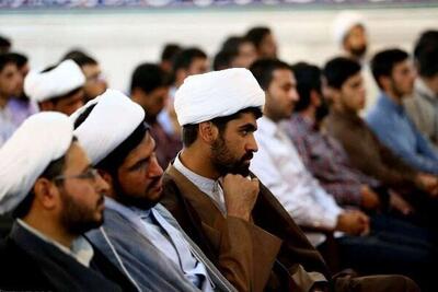 دشمن برای نفوذ در حوزه علمیه اعتبار تخصصی اختصاص داده است