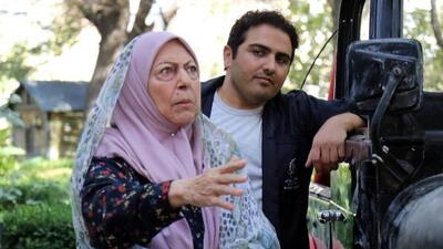 عکس/ سفر در زمان؛ «مسعود» سریال بچه مهندس 3 در کنار «شمشیر» سریال پایتخت 7؛ سال 94