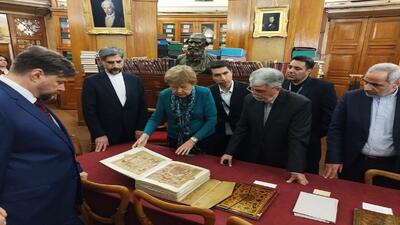 وزیر فرهنگ: فهرست‌واره نسخ خطی فارسی در روسیه تهیه می‌شود