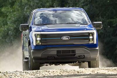 معرفی فورد F-150 لایتنینگ STX، قدرت بیشتر بدون افزایش قیمت!