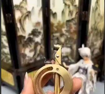 فندک فیتیله‌ای قدیمی