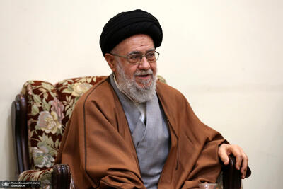 آیت الله موسوی خوئینی یک پیام صادر کرد