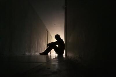 چه اختلال‌هایی ریسک خودکشی را بالا می‌برد؟