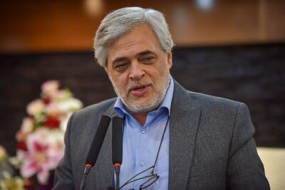 آقای قالیباف! شما هم مثل رئیس جمهور شجاعت دارید بگویید نمایندگان کار نمی‌کنند و پول می‌گیرند؟!