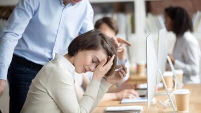 روانشناسی بی‌ادبی / چرا از رفتارهای بی‌ادبانه بیشتر مضطرب می‌شوید؟